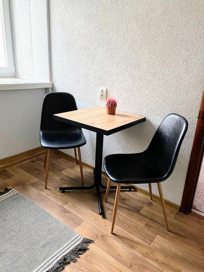 לבוב Medova Apartments מראה חיצוני תמונה