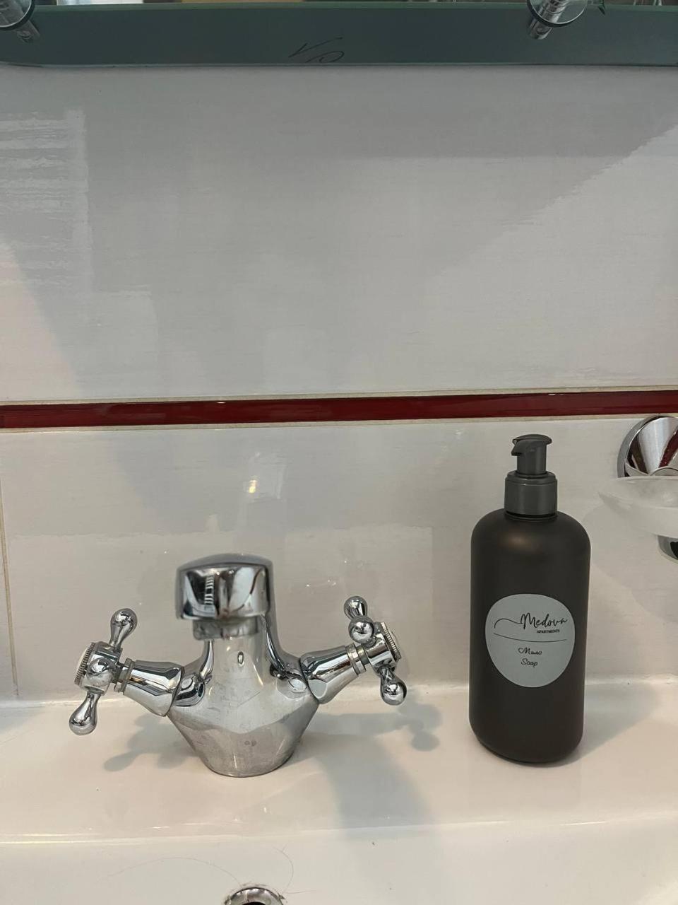 לבוב Medova Apartments מראה חיצוני תמונה